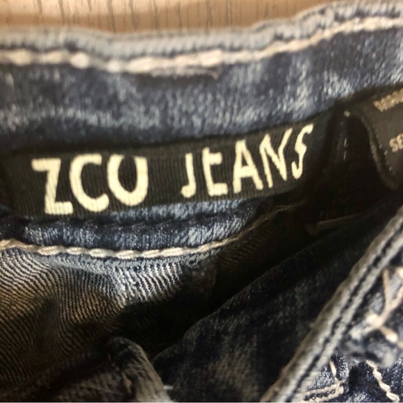 ZCO Jeans With Bling On Back Pockets Juniors 5 - Picture 6 of 15